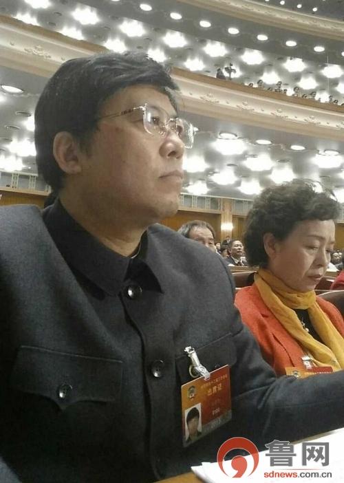 全国政协委员孔维克：让律师和法律工作者公平竞争